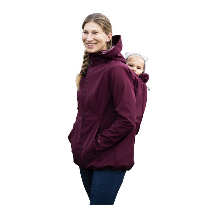 Woman back carrying her baby in the burgundy mamalila babywearing jacket